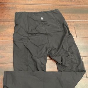 Buffbunny leggings with pockets!